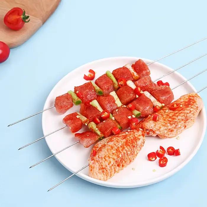 Brochettes de barbecue réutilisables en acier inoxydable, outils de cuisine et de camping, polyvalentes et résistantes à l'eau pour barbecues et pique-niques