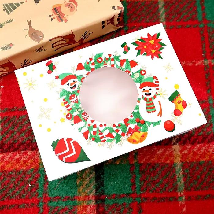 Petite boîte à pâtisserie cuite de noël