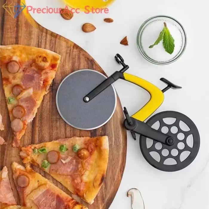 Coupe-pizza créatif en forme de vélo