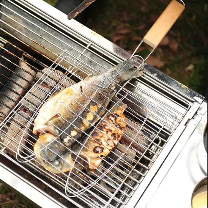Mir de grillade de viande de poisson en maille