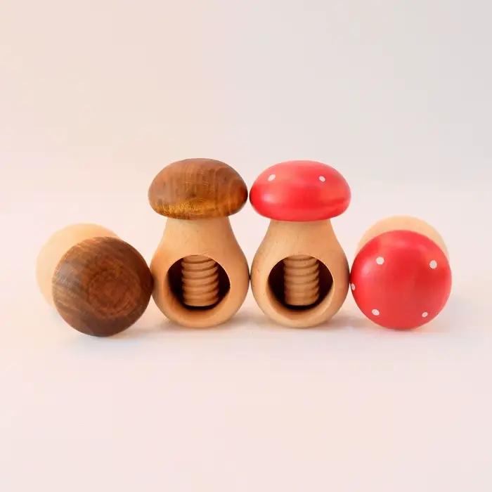 Casse-noisette en bois créatif