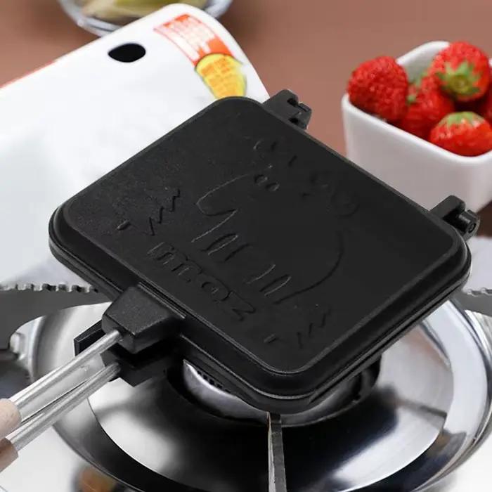 Machine à fromage grillé Double Face Cuisinière à Gaz Portative en Alliage d'Aluminium Manche en Bois pour Camping et Activités de Plein Air Occasions Spéciales