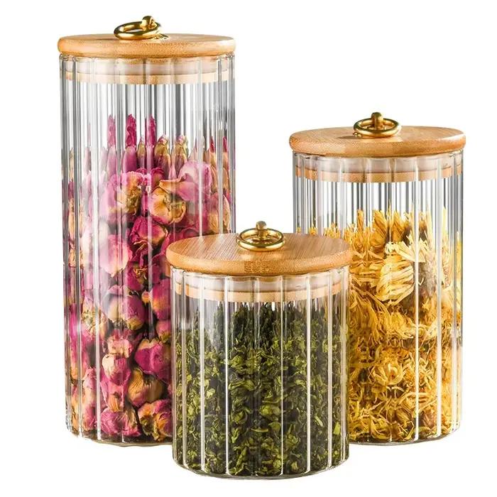 Pot alimentaire en verre avec couvercle en bambou scellé