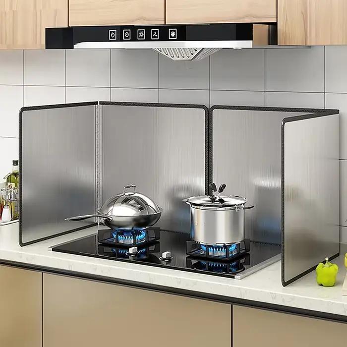 Écran anti-éclaboussures d'huile et de graisse en acier inoxydable pour la cuisson et les cuisinières à gaz