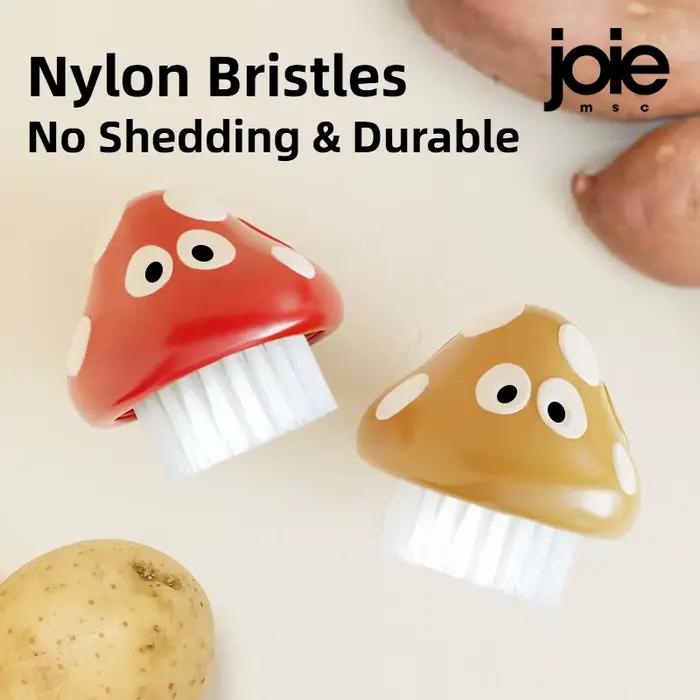 Joie champignon brosse de cuisine