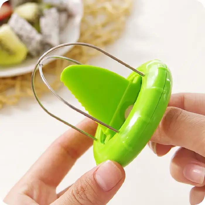 Coupe-Kiwi de cuisine détachable