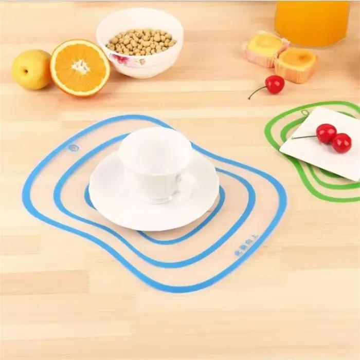 Grande planche à découper en plastique créative coordonnante