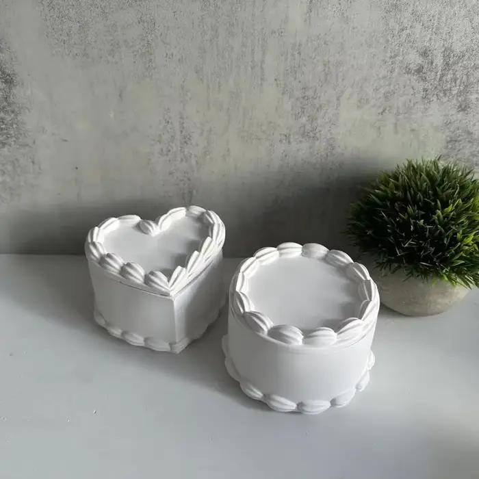 Boîte de rangement ronde en forme de cœur pour gâteaux