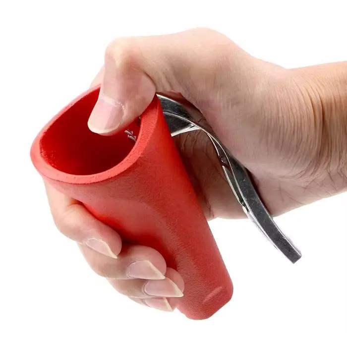 Pince à noisettes en alliage de Zinc Durable, ouvre-écrou en forme d'entonnoir noir et rouge, décortiqueur, pince à noix d'amande, outils de cuisine