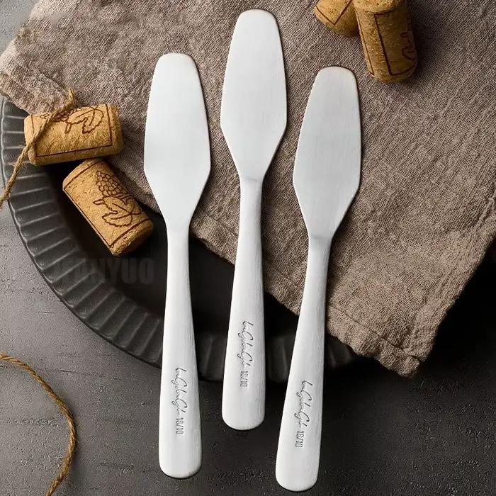 Coupe-beurre en acier inoxydable multifonctionnelle pour fromage beurre confiture prise confortable occasion spéciale famille amis brunches fêtes de fin d'année