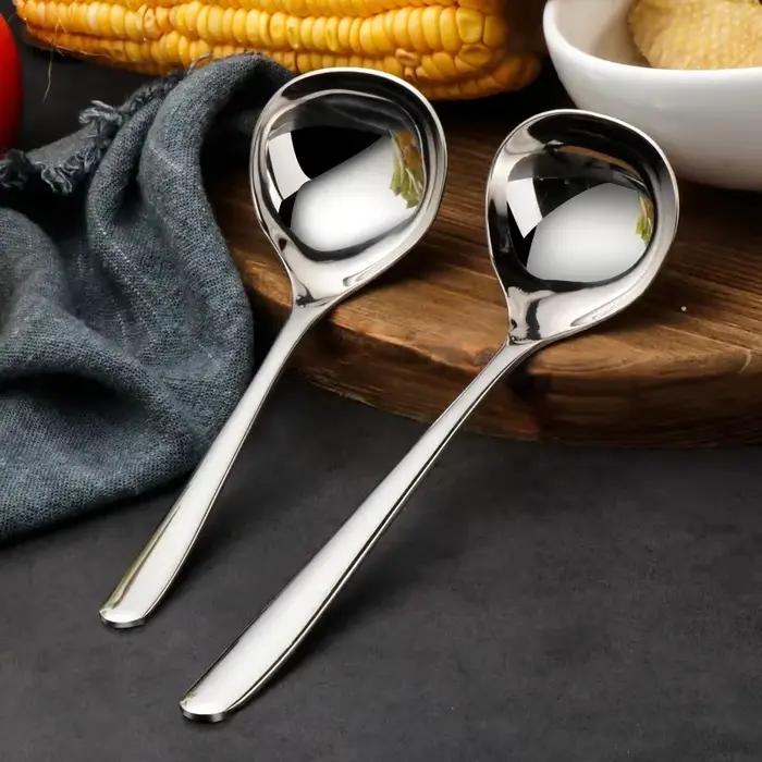 Cuillère à soupe en acier inoxydable