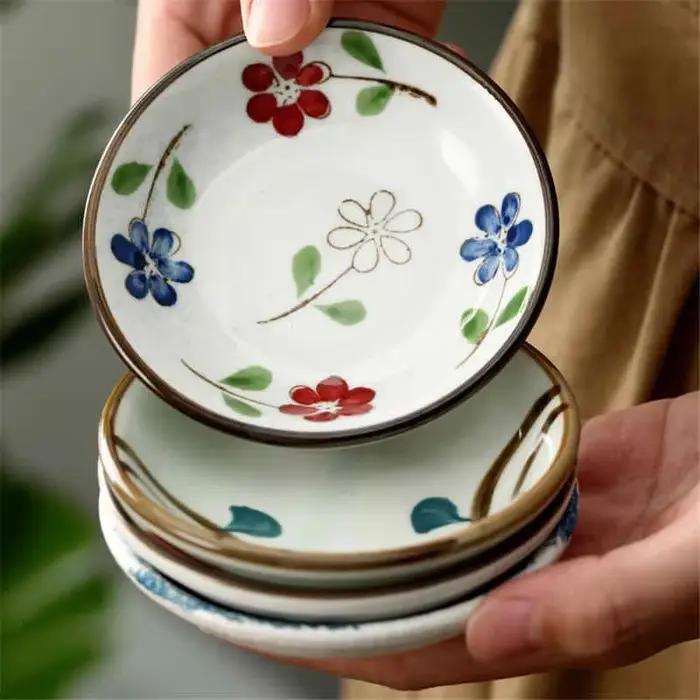 Assiette en céramique petit plat