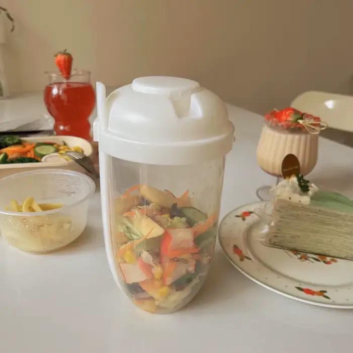 Shaker à salade portable blanc/vert