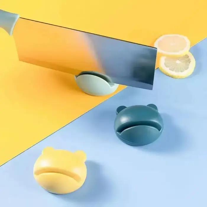Mini affûteur de couteaux en forme de grenouille pour cuisine camping et réparations lames émoussées outil de cuisine gadgets de cuisine