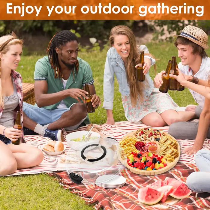 Planche à fromage plateau de fruits couvert