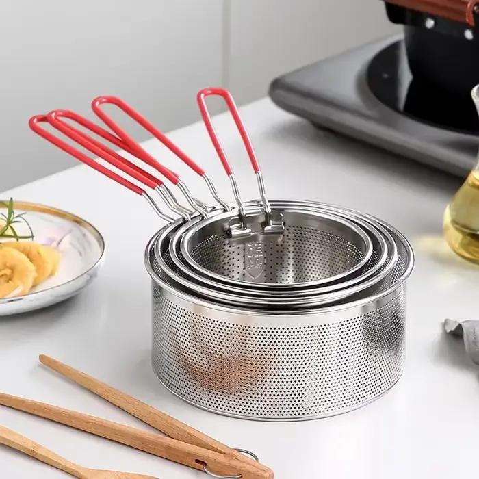 Passoire en acier inoxydable 304 pour cuisine moderne et simple, idéale pour frites, crevettes, et autres collations frites, pour usage quotidien et occasions spéciales