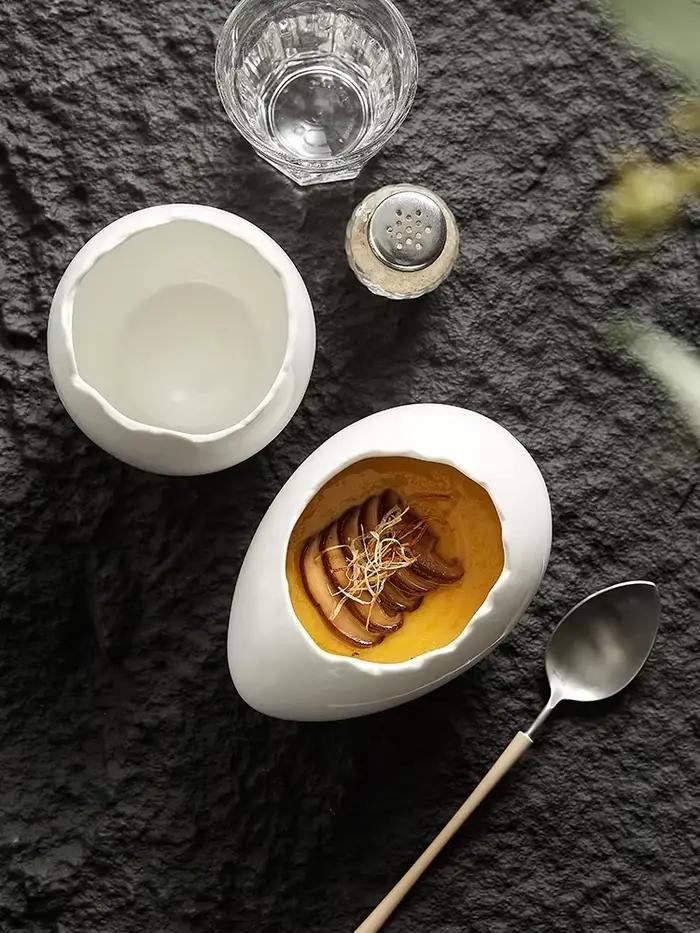 Coquille d'œuf cuit à la vapeur