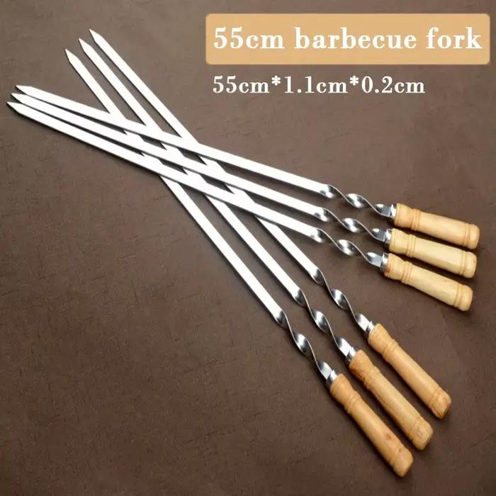 Bâtons de gril en acier inoxydable pour barbecues extérieurs avec poignée en bois de hêtre naturel pour brochettes plates et longues occasions spéciales pique-niques et repas en plein air