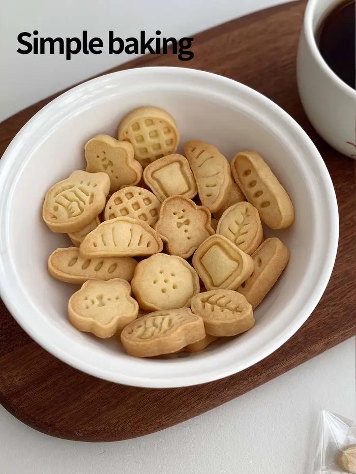Lot de 4 mini emporte-pièces pour biscuits - Moules