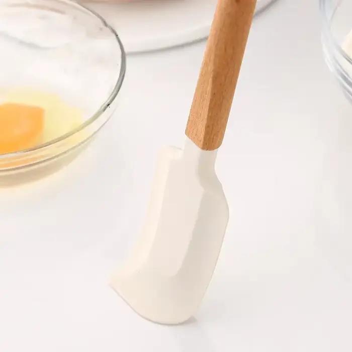 Grattoir à beurre de cuisine, outils de cuisson, spatule mélangeur pour pâtisserie et accessoires de pâtisserie, chocolat blanc, manche en bois, ustensiles à gâteaux