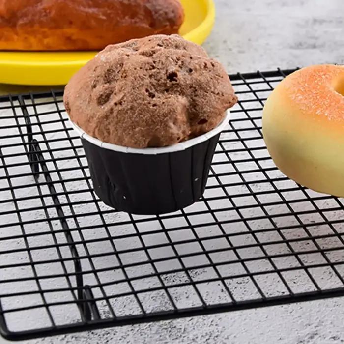 Support de refroidissement en acier au carbone pour gâteaux, biscuits, muffins et tartes - Design moderne et minimaliste - Polyvalent et facile à entretenir