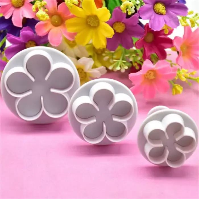 Lot de 3 emporte-pièces à fleurs pour biscuits