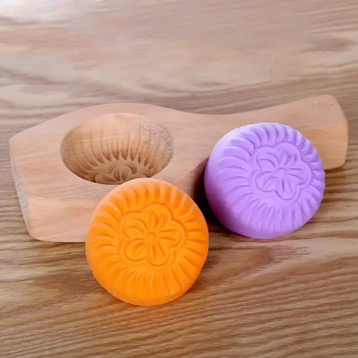 Moule à chignon cuit à la vapeur en bois