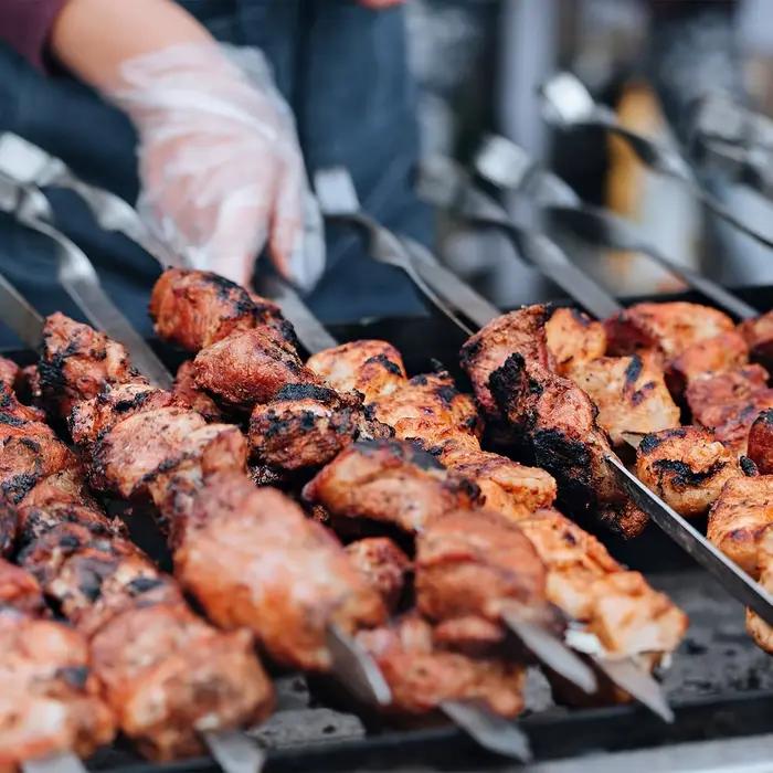 Brochettes de Kabob plates en métal et acier inoxydable