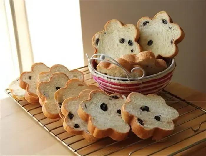 Moule à Gâteau en Forme d'Anodisation de Fleur de Prunier