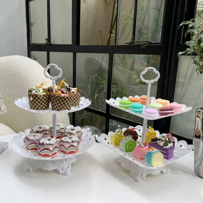 Présentoir à gâteau en plastique pour Makaron et fruits secs