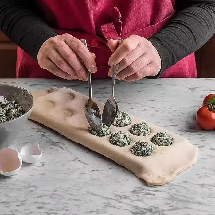 Ustensiles de cuisine : Moule à raviolis italiens, à wontons et à pelmeni en alliage d'aluminium, 12/37 trous, pour la préparation de dumplings à la viande, faites-le vous-même