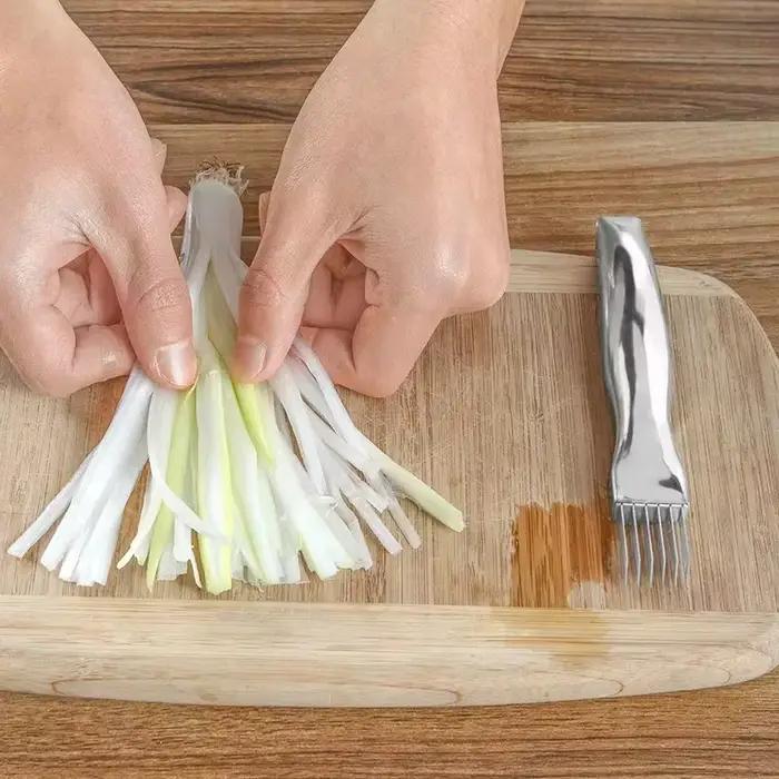 Hachoir à légumes en acier inoxydable Shred Silk The Knife