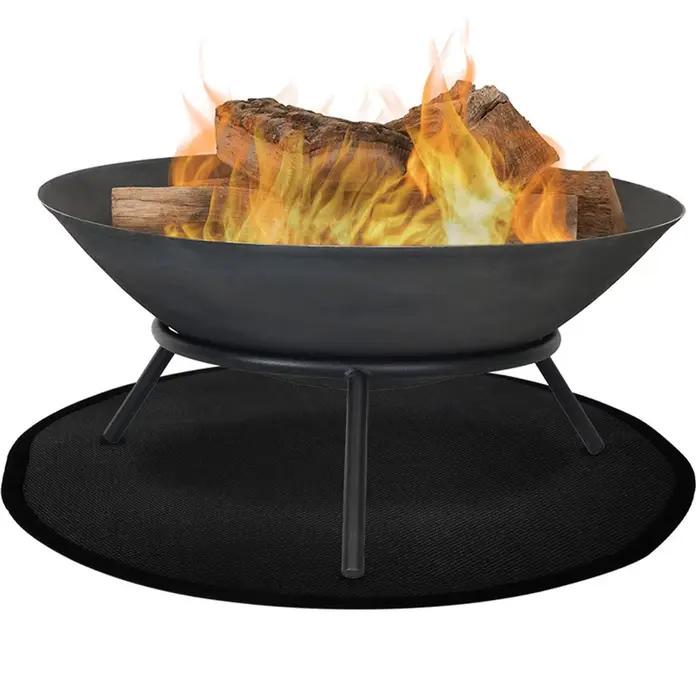 Tapis de gril robuste en fibre de verre pour barbecue et feux de camp résistants aux hautes températures et faciles à entretenir pour soirée extérieure