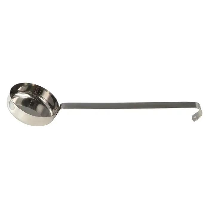 Cuillère de cuisine à fond plat
