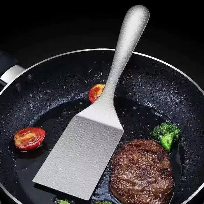 Spatule de cuisine en acier inoxydable pour restaurant et usage domestique