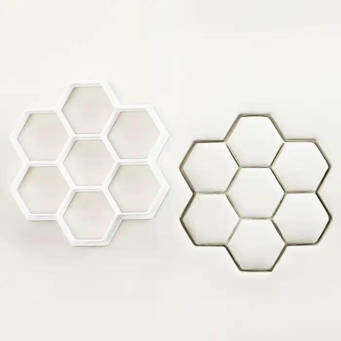Lot de 4 emporte-pièces abeilles