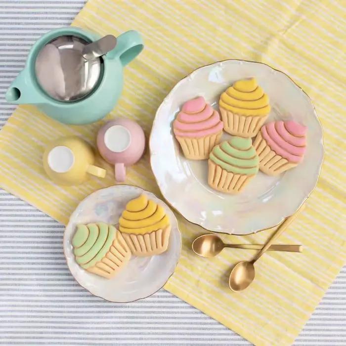 Emporte-pièces en forme de Cupcake en forme de beignet, moules à biscuits, Fondant, tampon, gaufreur, outil de décoration de gâteau