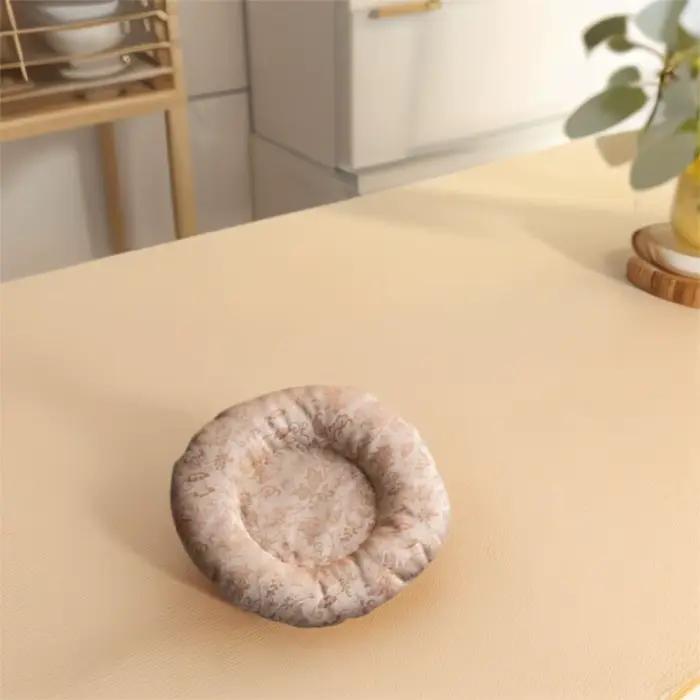 Coussin de théière en tissu floral élégant pour isolation thermique et protection de la table pour usage quotidien et occasions spéciales