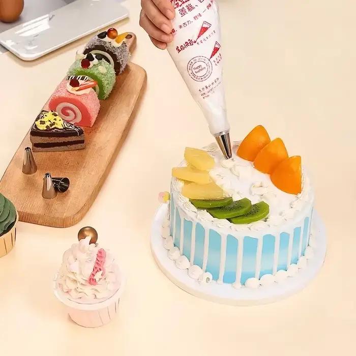 Sacs à pâtisserie jetables en plastique PE de qualité alimentaire pour gâteaux et cupcakes avec buses ou sans, pour occasions spéciales et partages festifs
