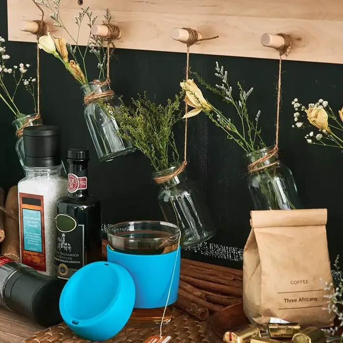 Pots à épices de 5 oz – Bouteilles en verre transparent avec couvercles en liège