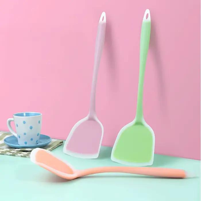 Ustensiles de cuisine en Silicone