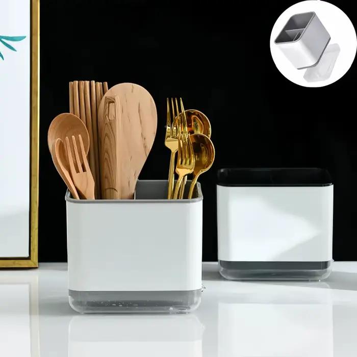 Boîte de rangement pour baguettes et vaisselle domestique. Fond avec bac de vidange. Cage de rangement multifonctionnelle. Stockage de fournitures de cuisine