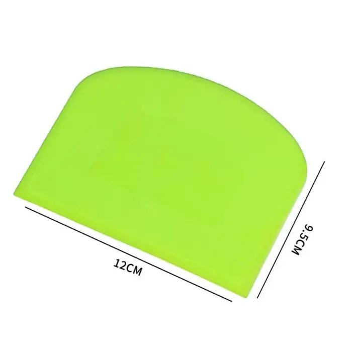 Spatule en plastique pour crème et gâteau