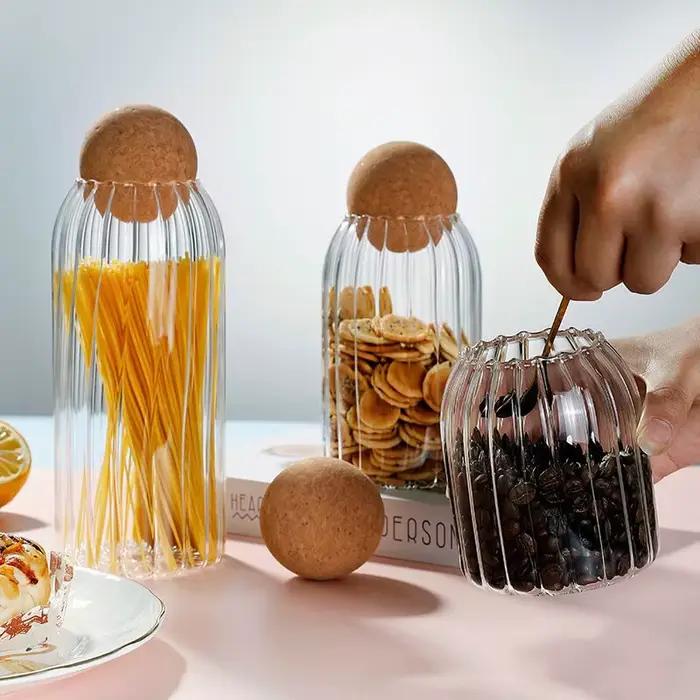 Pot de stockage en verre avec couvercle en bois