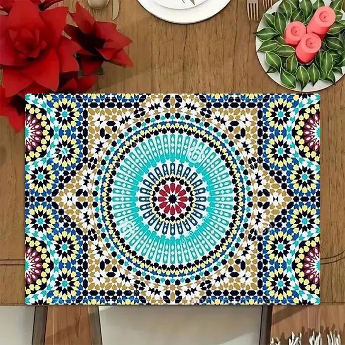 2/4 sets de dessous-de-plat avec un design marocain