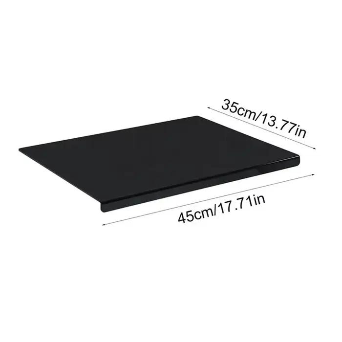 Planche à découper en acrylique noir avec lèvre