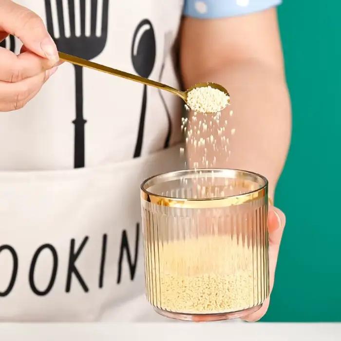 Pot de stockage exquis avec cuillère intégrée pour assaisonnements et autres ingrédients en cuisine pour femme occassions spéciales