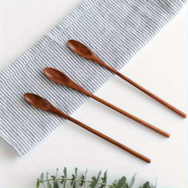 Cuillère en bois faite à la main exquise, style occidental, longue cuillère Bing avec cuillère à rem