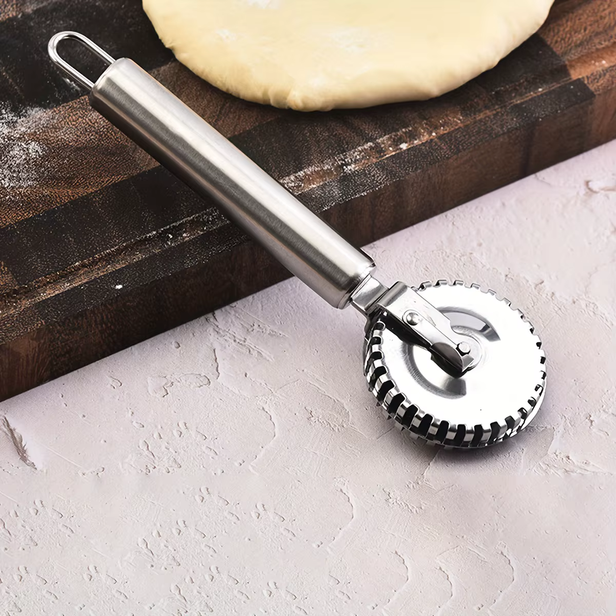 Couteau de gaufrage de scellage de bord de rouleau de pâtisserie d'acier inoxydable, couteau de coup