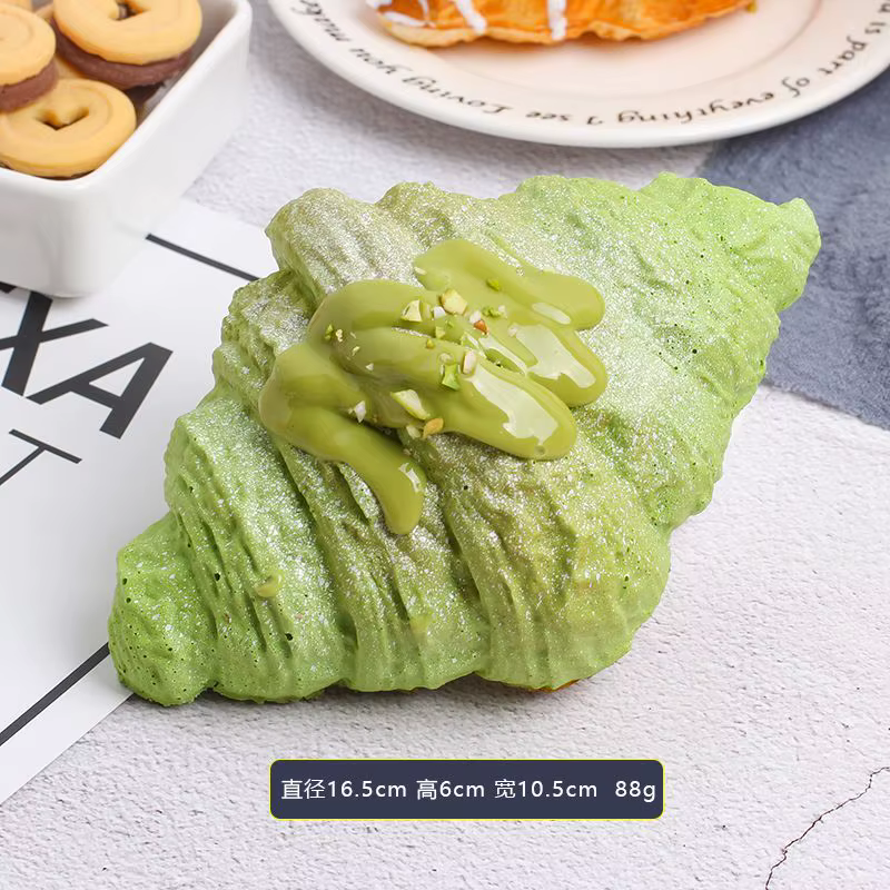Modèle alimentaire simulé de croissant et de pain feuilleté à récupération lente, accessoire de phot